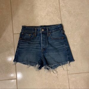 levi’s high rise shorts